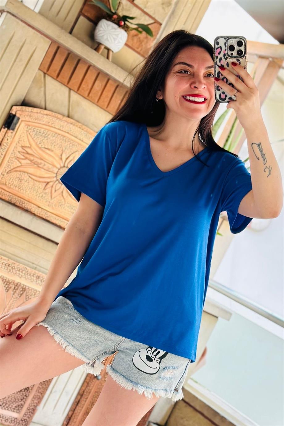 V Yaka Basic Tshirt SAKS