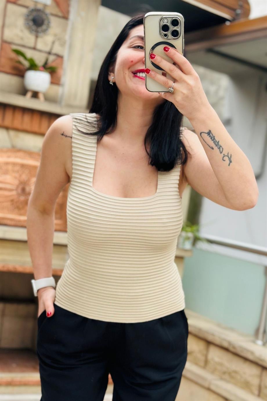 Fitilli Kalın Askılı Crop Top BEJ