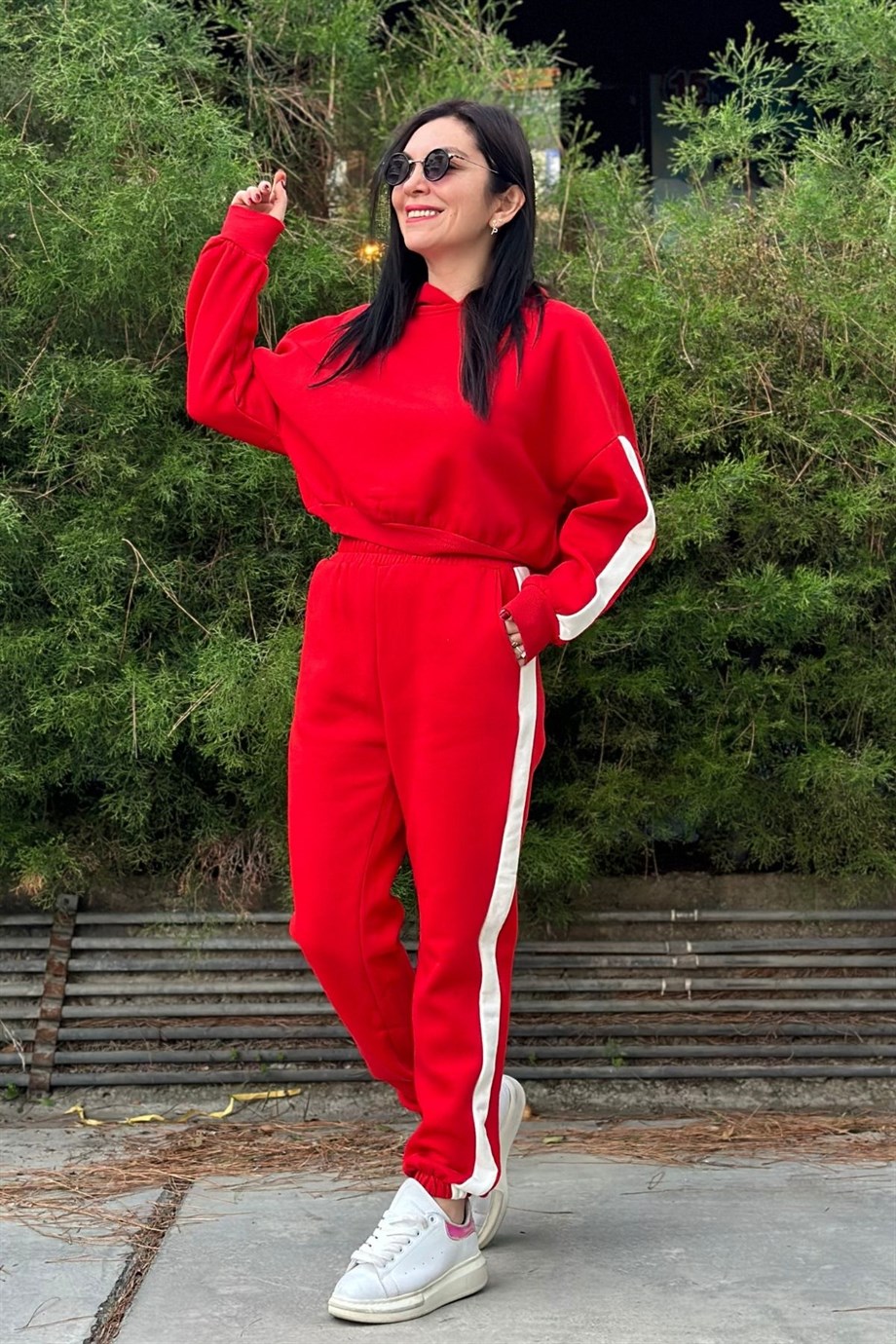 Yüksek Bel Bağcıklı Yanı Şerit Çift Renk Paça Lastik Eşofman Kırmızı