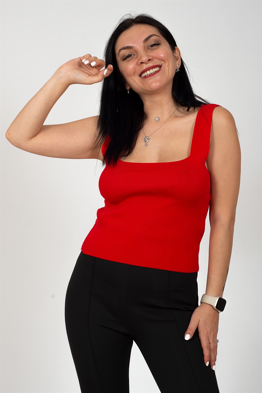 Kırmızı Yeşili Kalın Askılı Kare Yaka Triko Crop Bluz