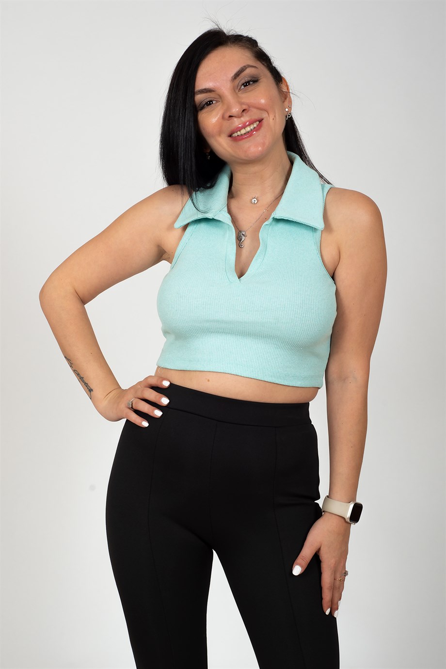 Mint V Dekolte Yakalı Kaşkorse Bluz