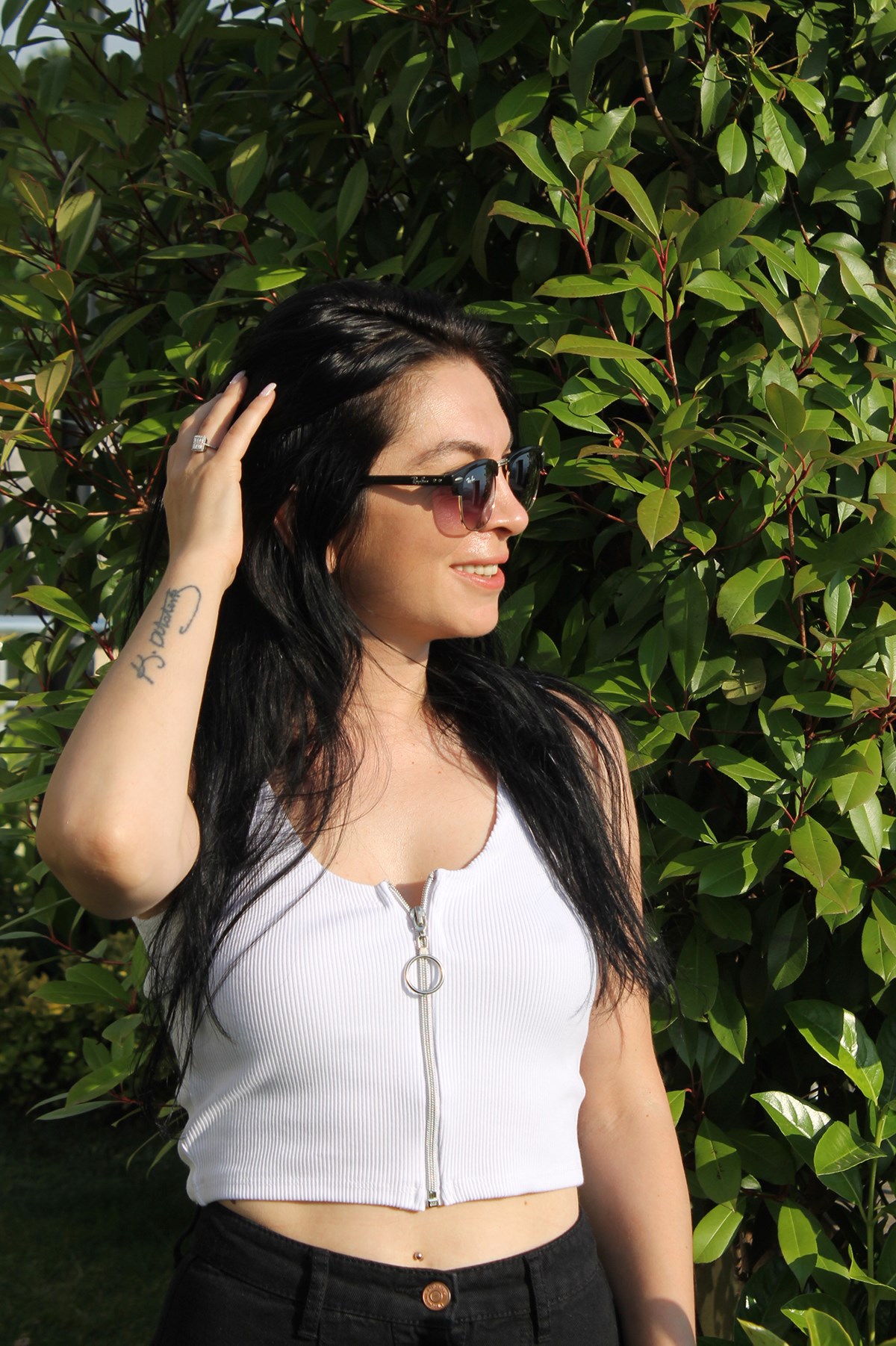 Beyaz Fermuar Detay Kaşkorse Crop Top