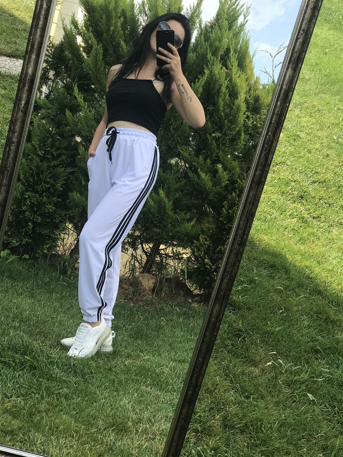 Beyaz Rengi Basic Eşofman