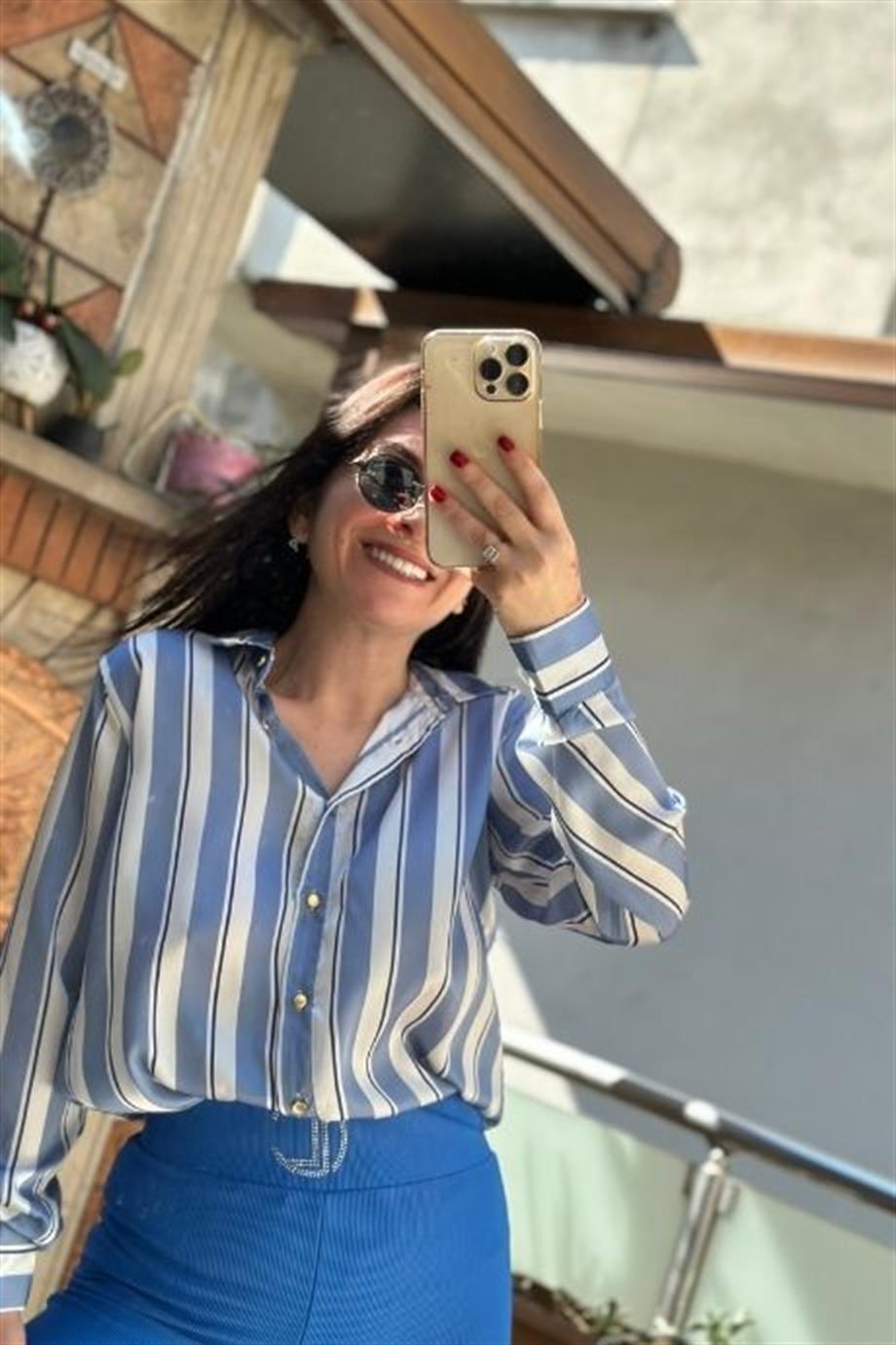 Ön Düğmeli Şeritli Saten Gömlek MAVİ