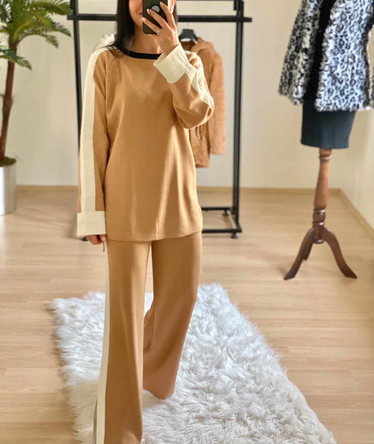 Camel 3 Renk Salaş Triko Takım