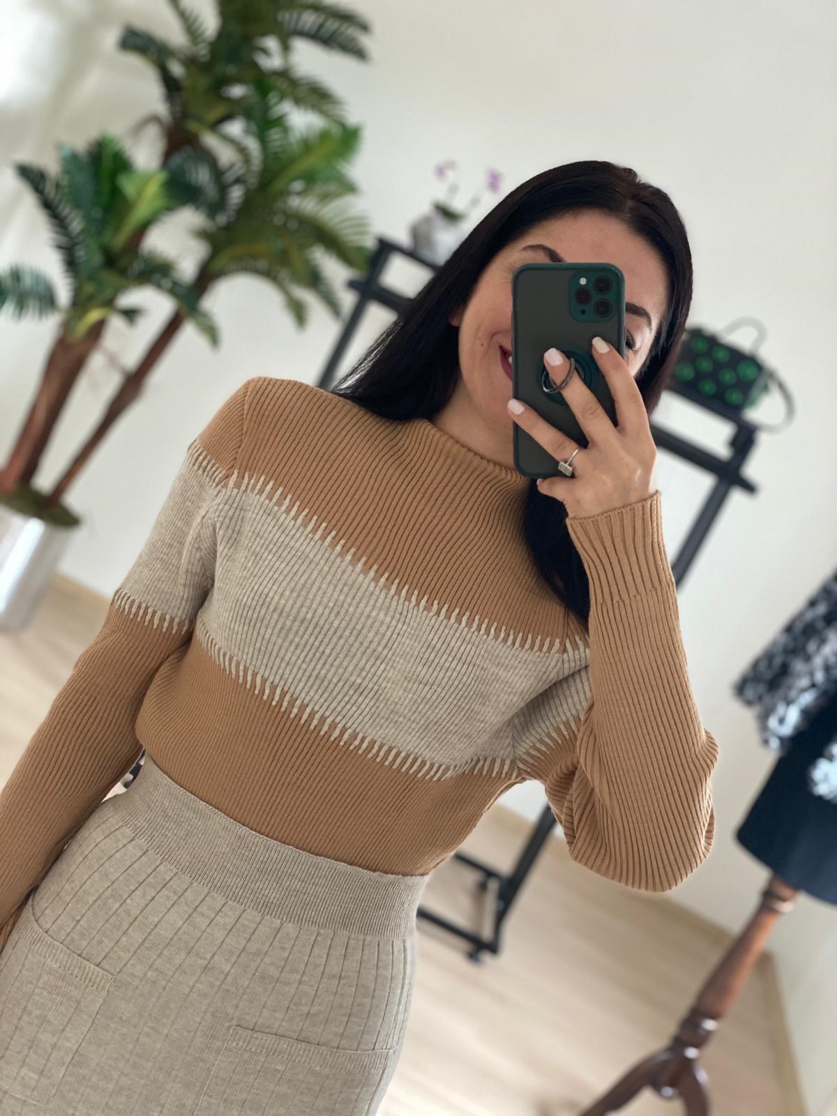 Camel Yarım Balıkçı Yaka Midiboy 2 Renk Cep Detaylı Etek Kazak Takım