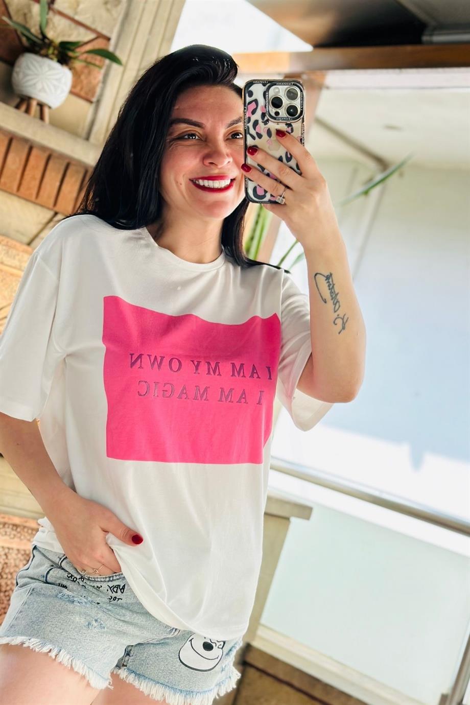 Bisiklet Yaka Kare Yazı Baskılı Tshirt PEMBE