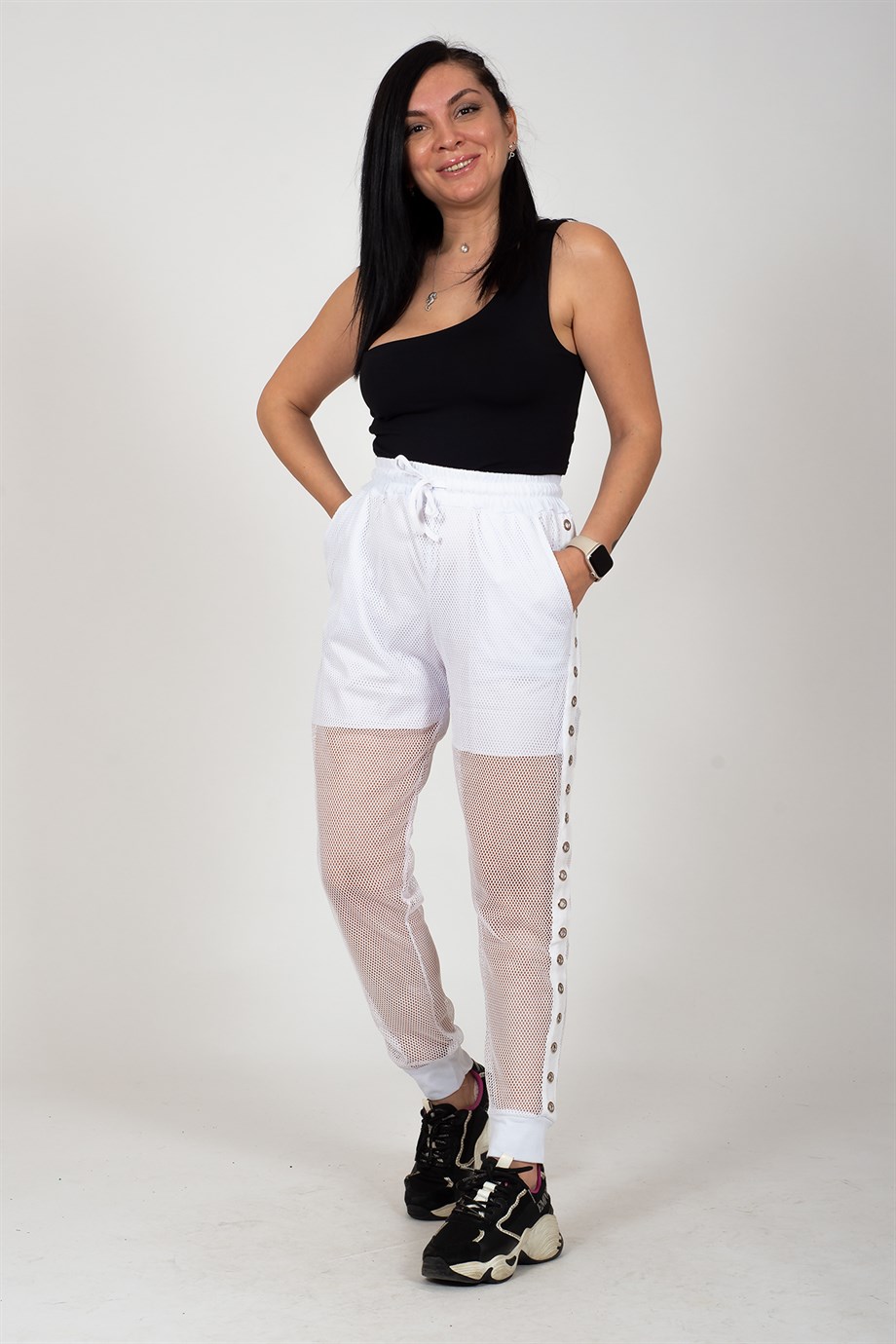 Beyaz Beli Lastik Bağcıklı İçi Şort Fileli Eşofman