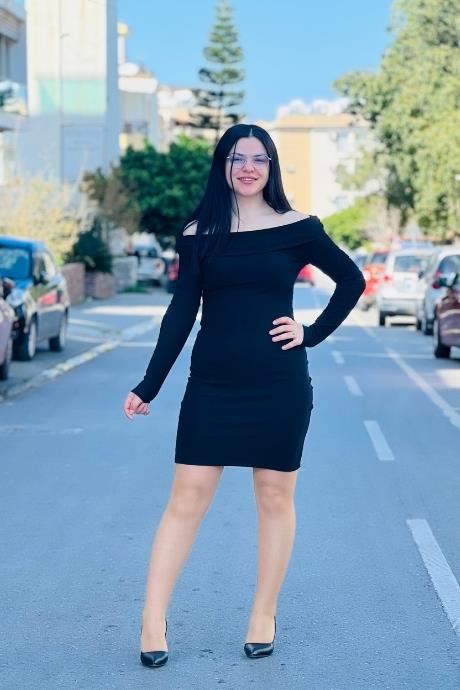 Kayık Yaka Detaylı Uzun Kollu Elbise Siyah