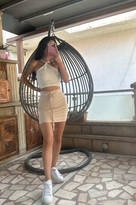 Bej Bel Bağlamalı Arkası Gizli Fermuarlı Mini Etek