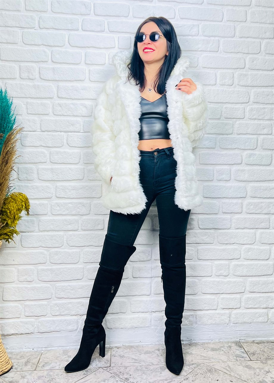 Ekru Ceket Yaka Kat Kat Vintage Peluş Mont