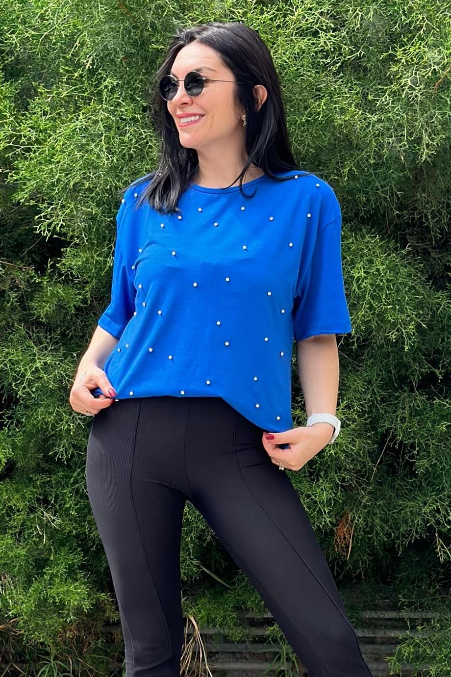 Bisiklet Yaka İnci Taş Detaylı Tshirt SAKS