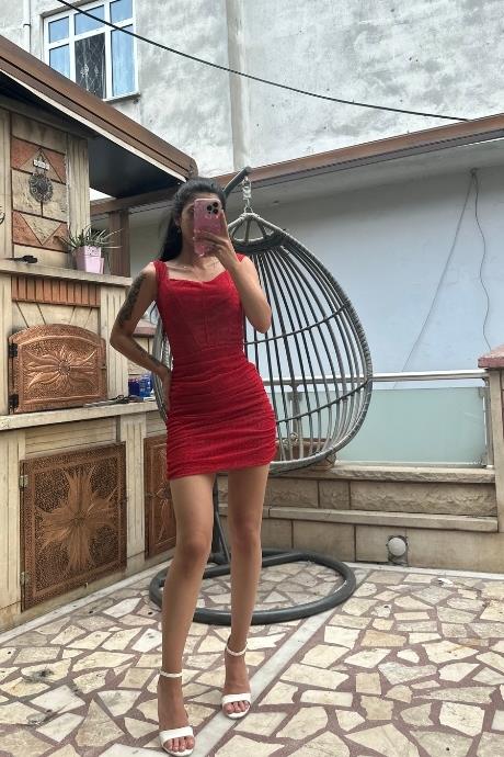 Kalın Askılı Simli Korse Detaylı Elbise Kırmızı