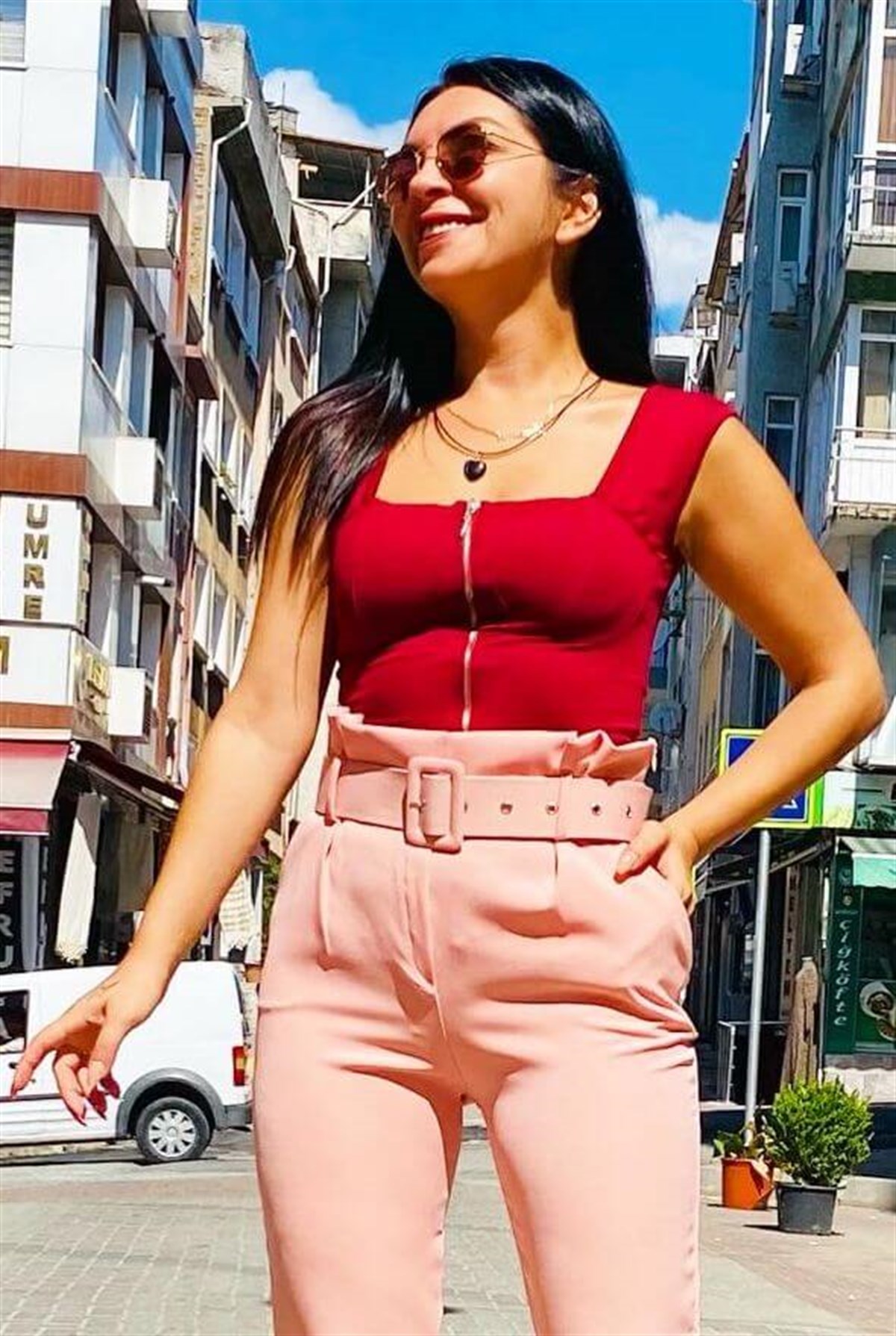 Fermuar Detaylı Göğüs Pedli Bordo Bluz