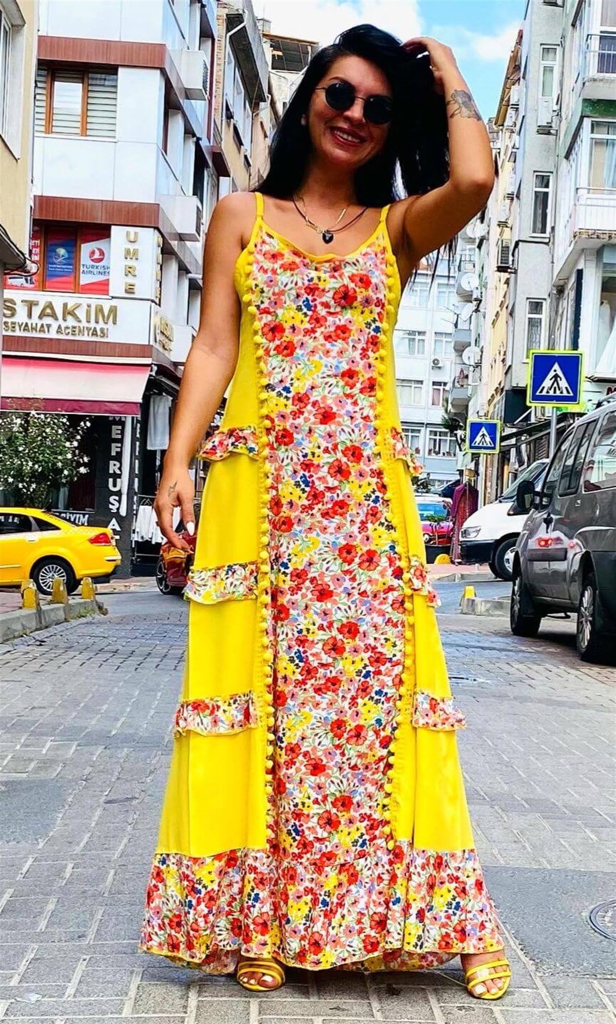 Maksi Boy Ponpon Detaylı %100 Viscob Sarı Elbise
