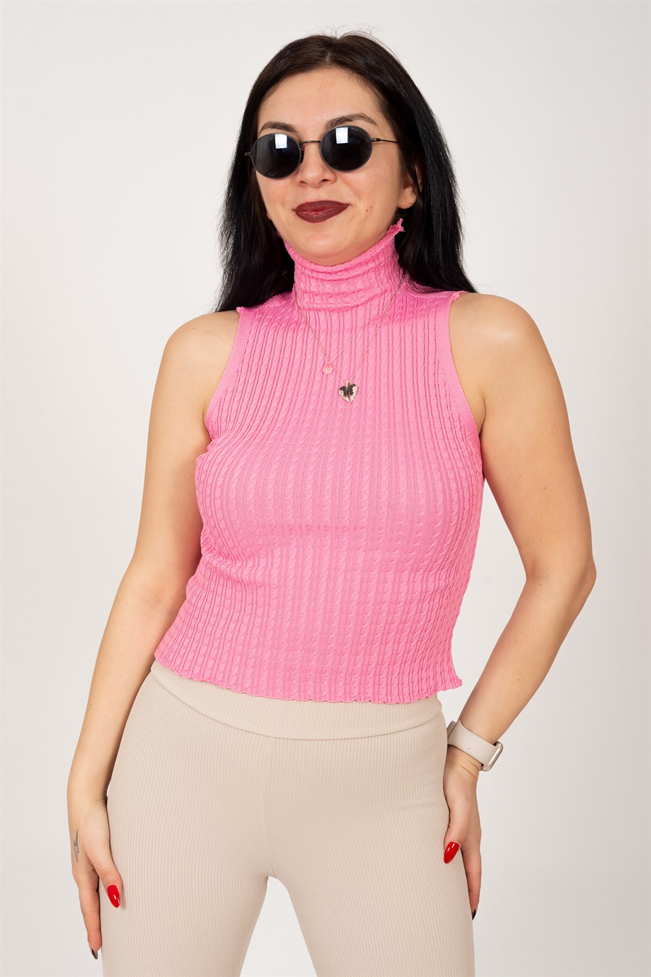 Pembe Dik Yaka Sıfır Kol Triko Bluz