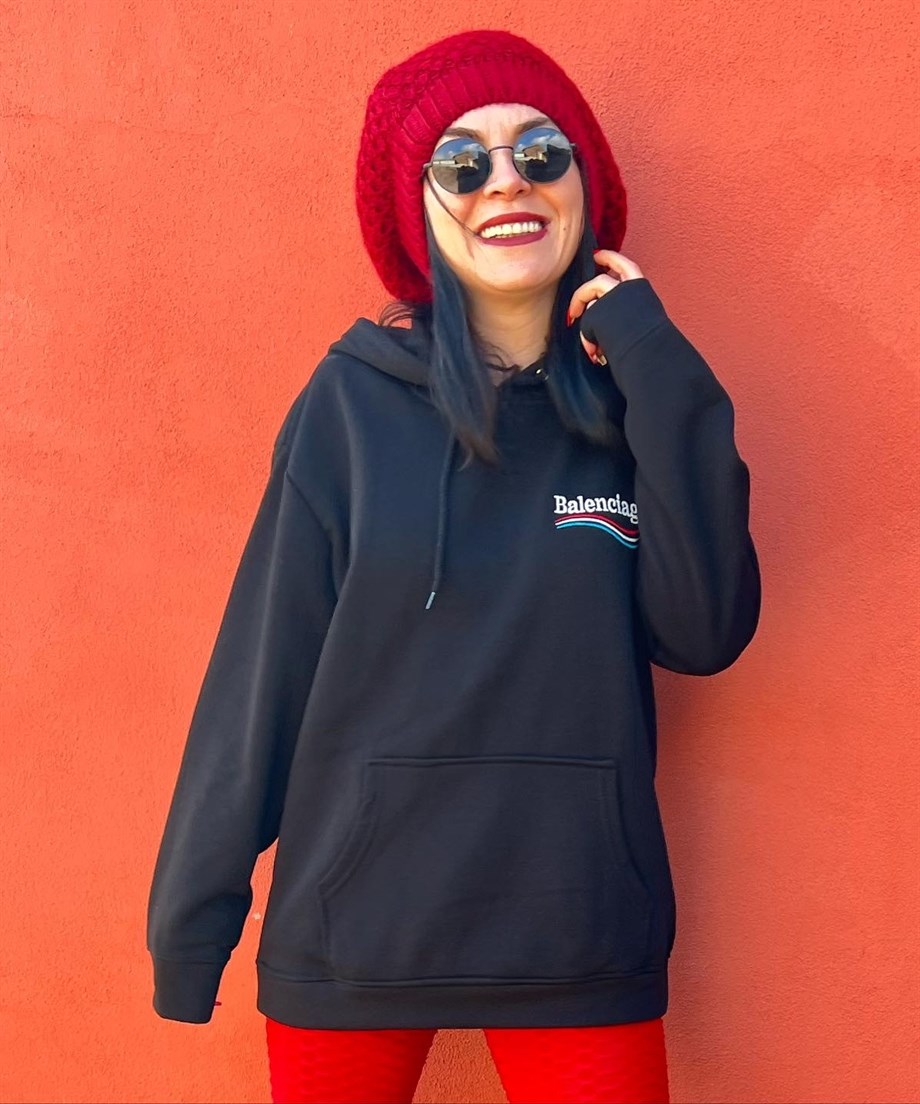 Siyah Kapüşonlu Ön Arka Nakışlı Kanguru Cep Polarlı Sweatshirt