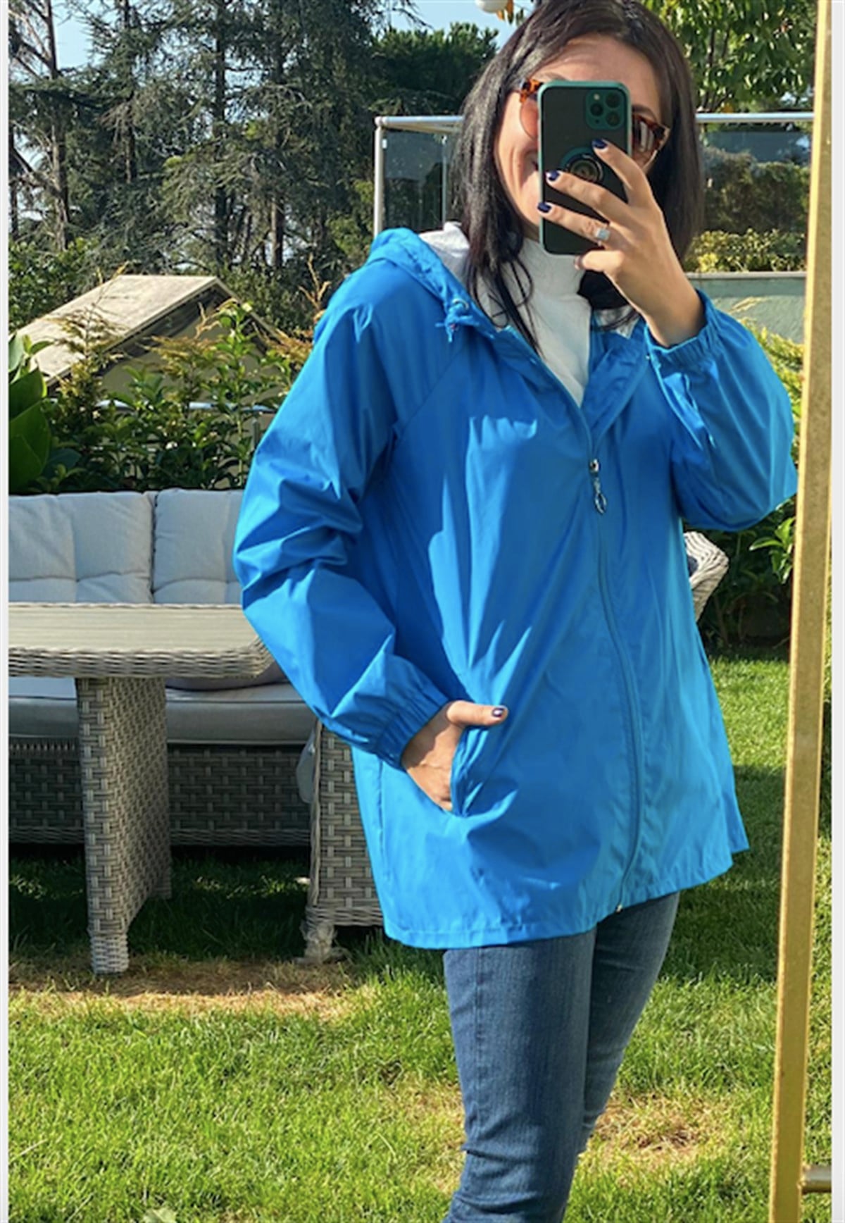 Su Geçirmez Kapşonlu Yağmurluk