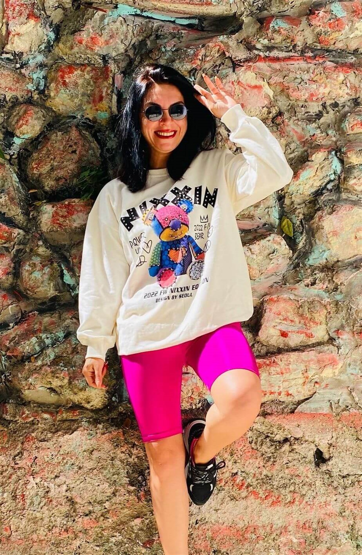 Taş Detaylı 3 Boyurtlu Ayıcıklı Ekru Tunik Sweatshirt