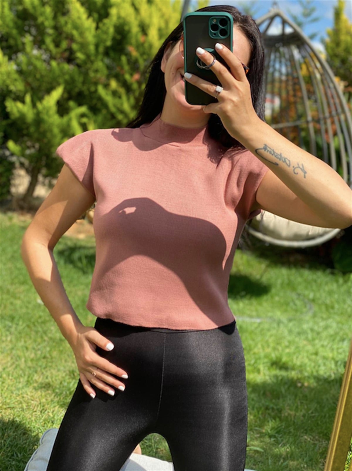 Vatkalı Yarım Balıkçı Crop Top