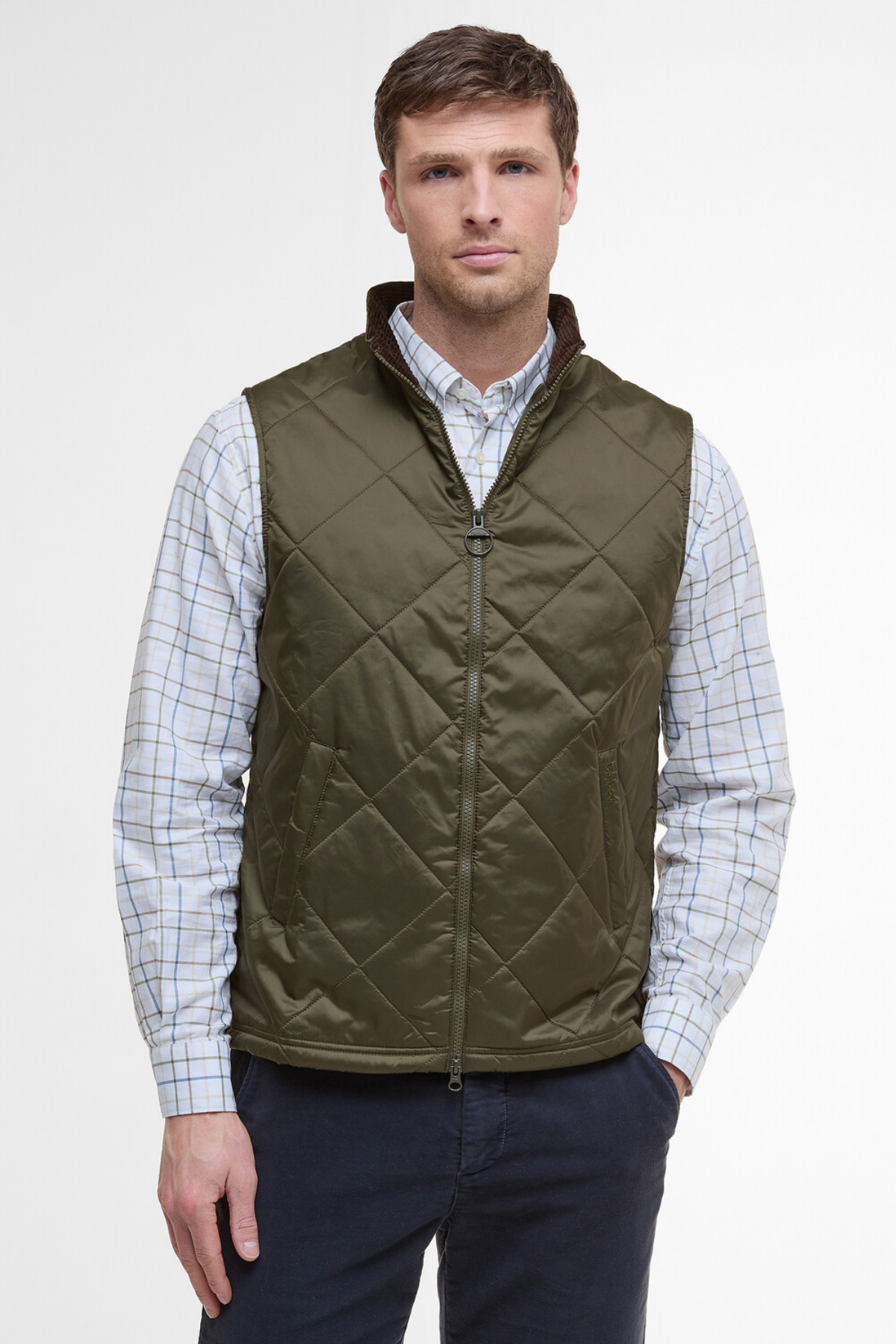 Barbour Finn Kapitone Yelek OL72 Olive