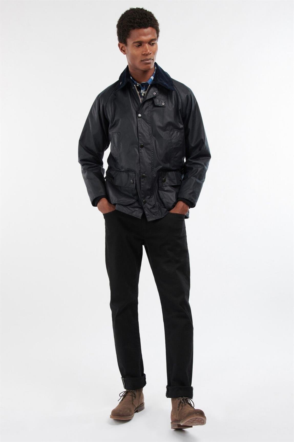 【Barbour】ダークネイビー ジャケット Barbour Heritage Liddesdale® Kapitone Slim Fit Ny91 Navy