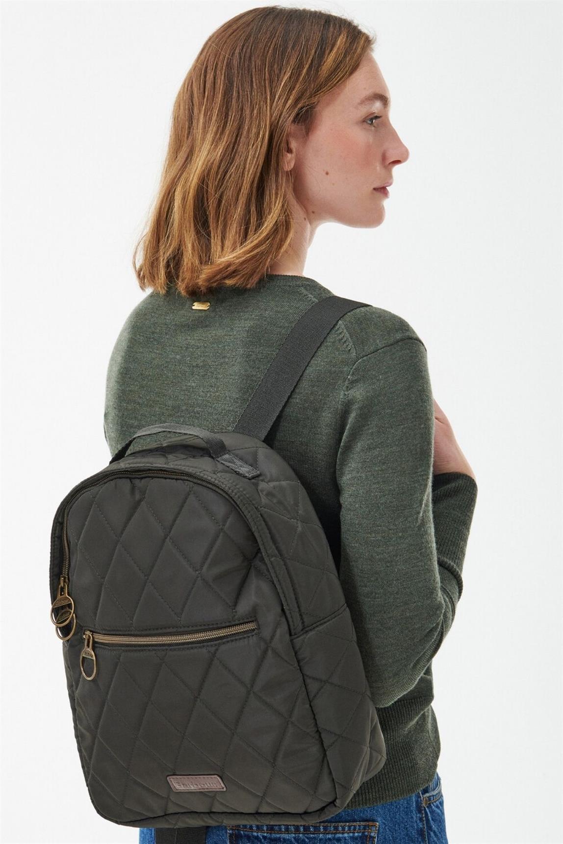 Barbour Kadın Quilted Sırt Çantası OL71 Olive