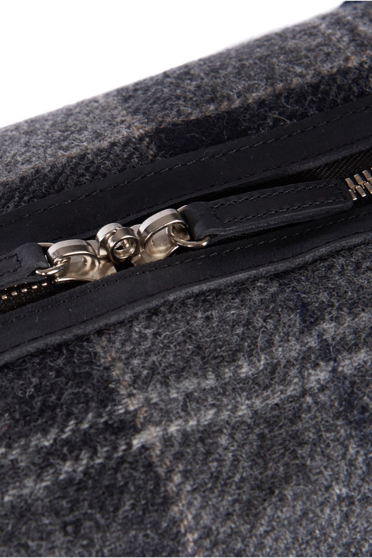 Barbour shadow tartan explorer bag sales