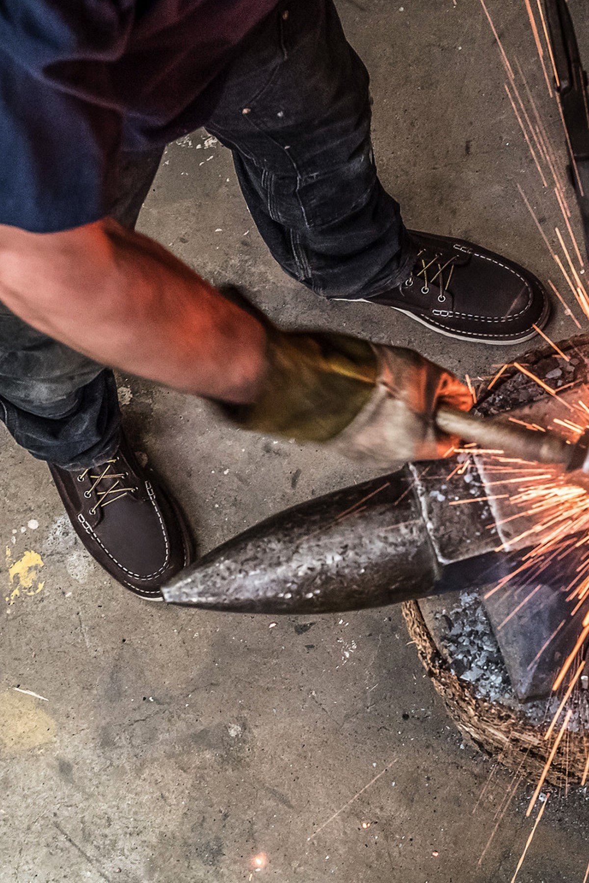 Danner hot sale moc toe