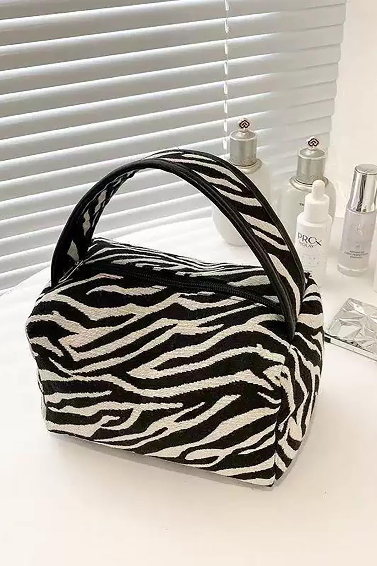 Zebra Desenli Makyaj Çantası