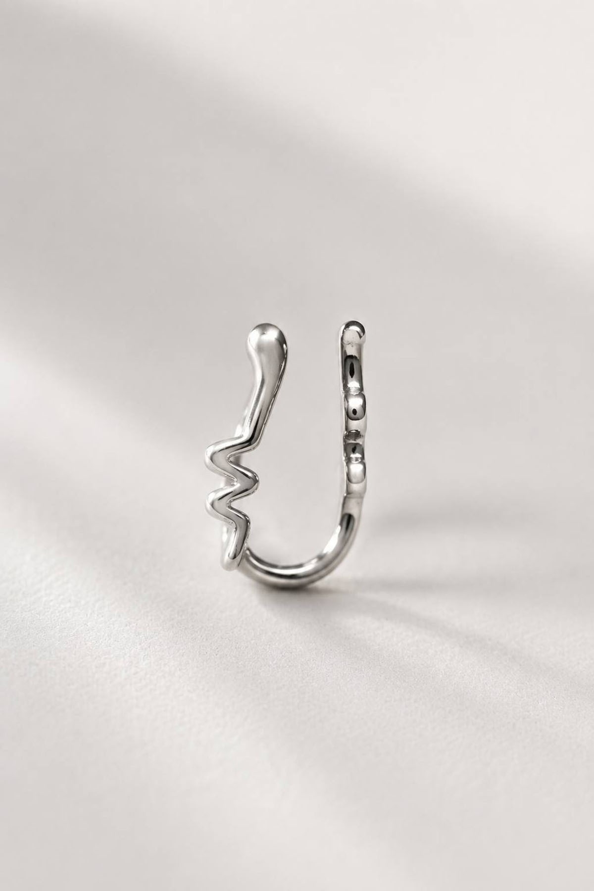 Gümüş Renk Cerrahi Çelik Deliksiz Kulak/Burun Piercing 