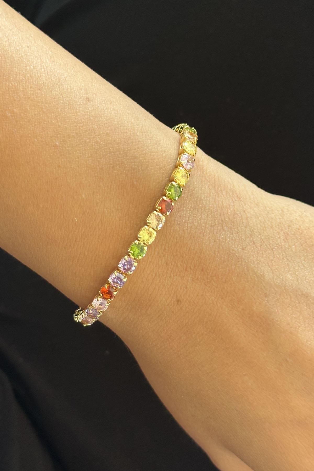 Altın Renk Taş Detaylı  Bileklik