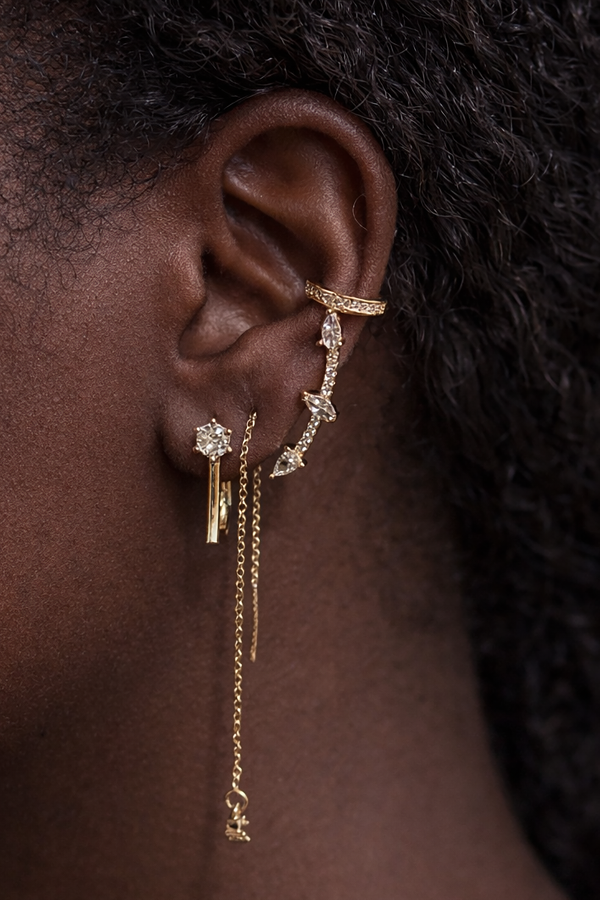 Altın Renk Taş Detaylı 3lü YSX Küpe Set