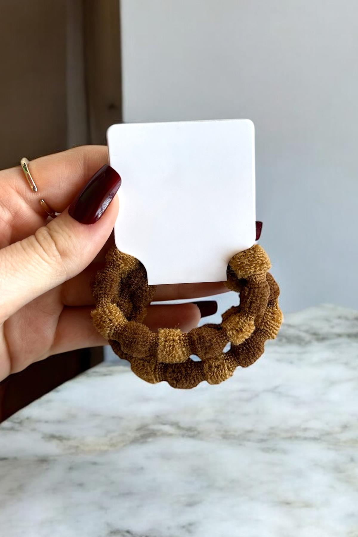 2li Koyu Kahve Renk Havlu Toka