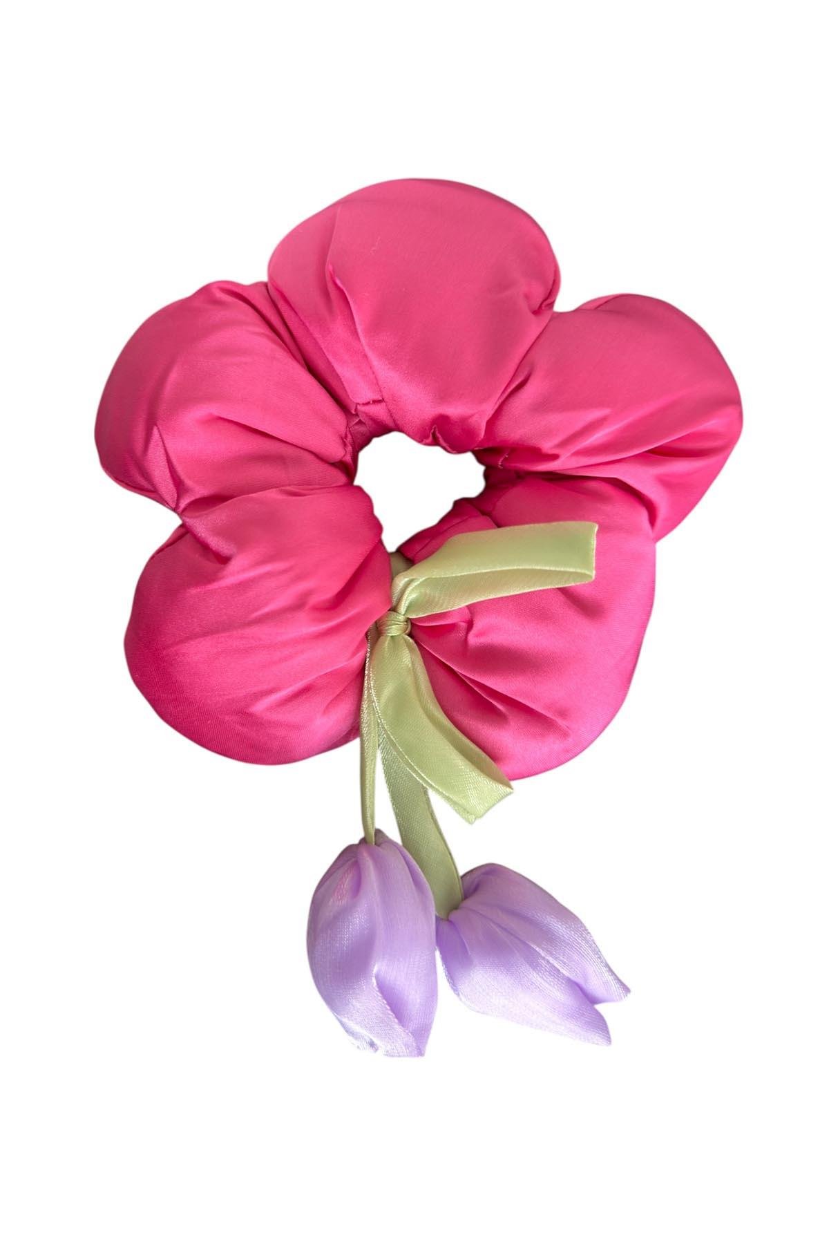 Pembe Renk Çiçek Figürlü Sallantılı Simit Toka