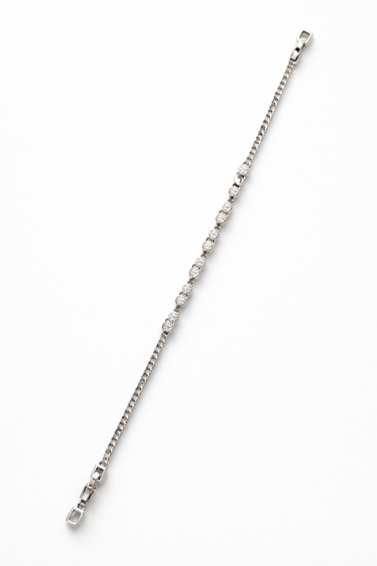 Gümüş Renk Taş Detaylı 14K Altın Kaplama CM Bileklik