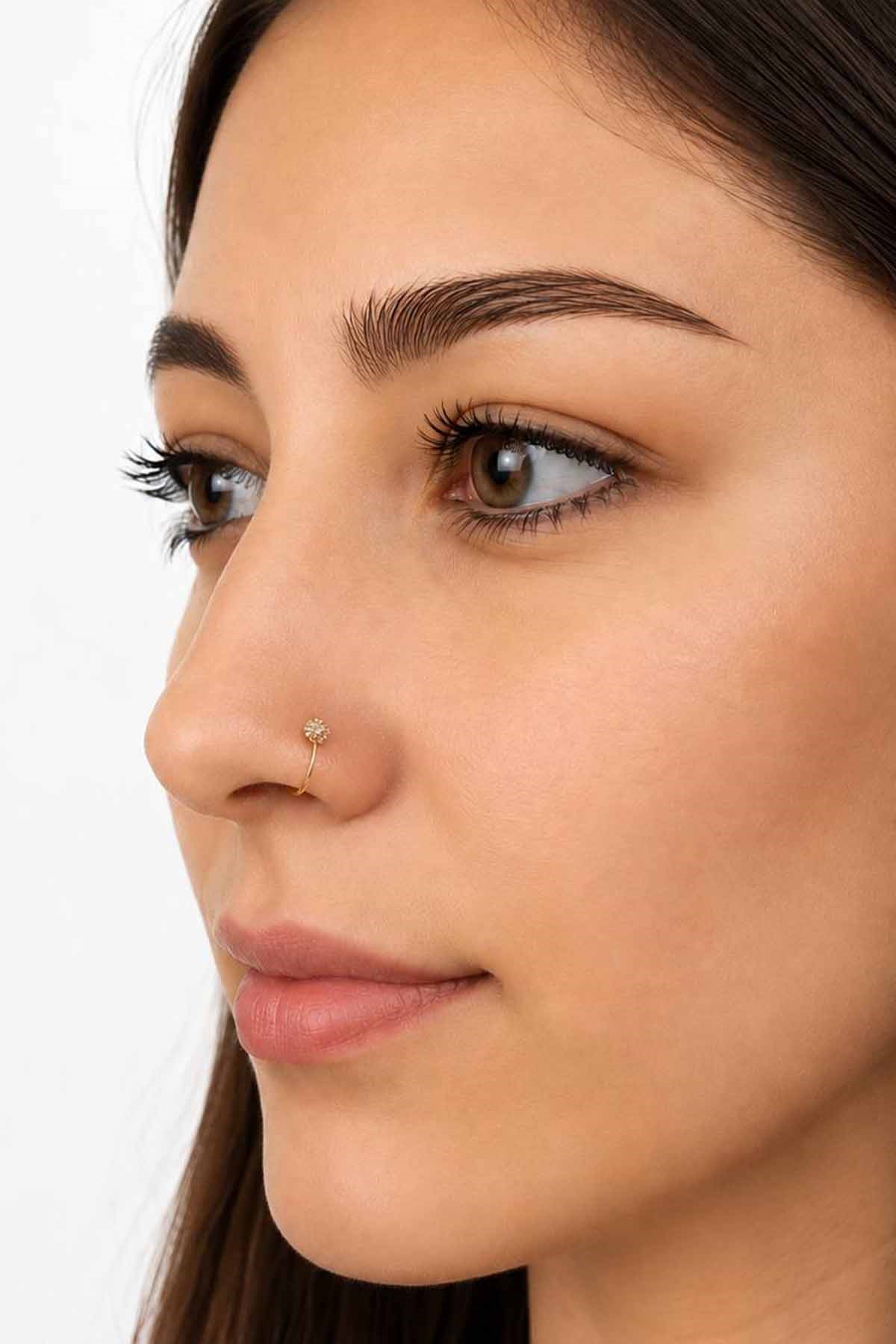 Altın Renk Taş Detaylı Cerrahi Çelik Deliksiz Kulak/Burun Piercing 