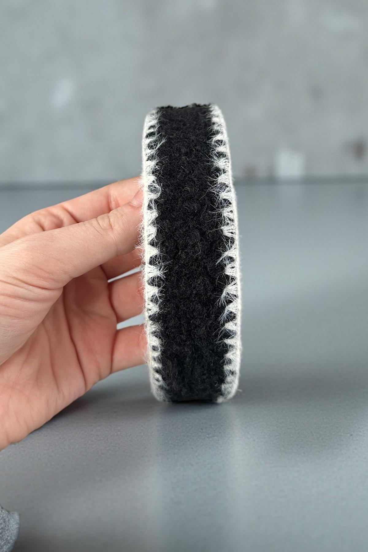 12´li Karışık Renk Taç Set