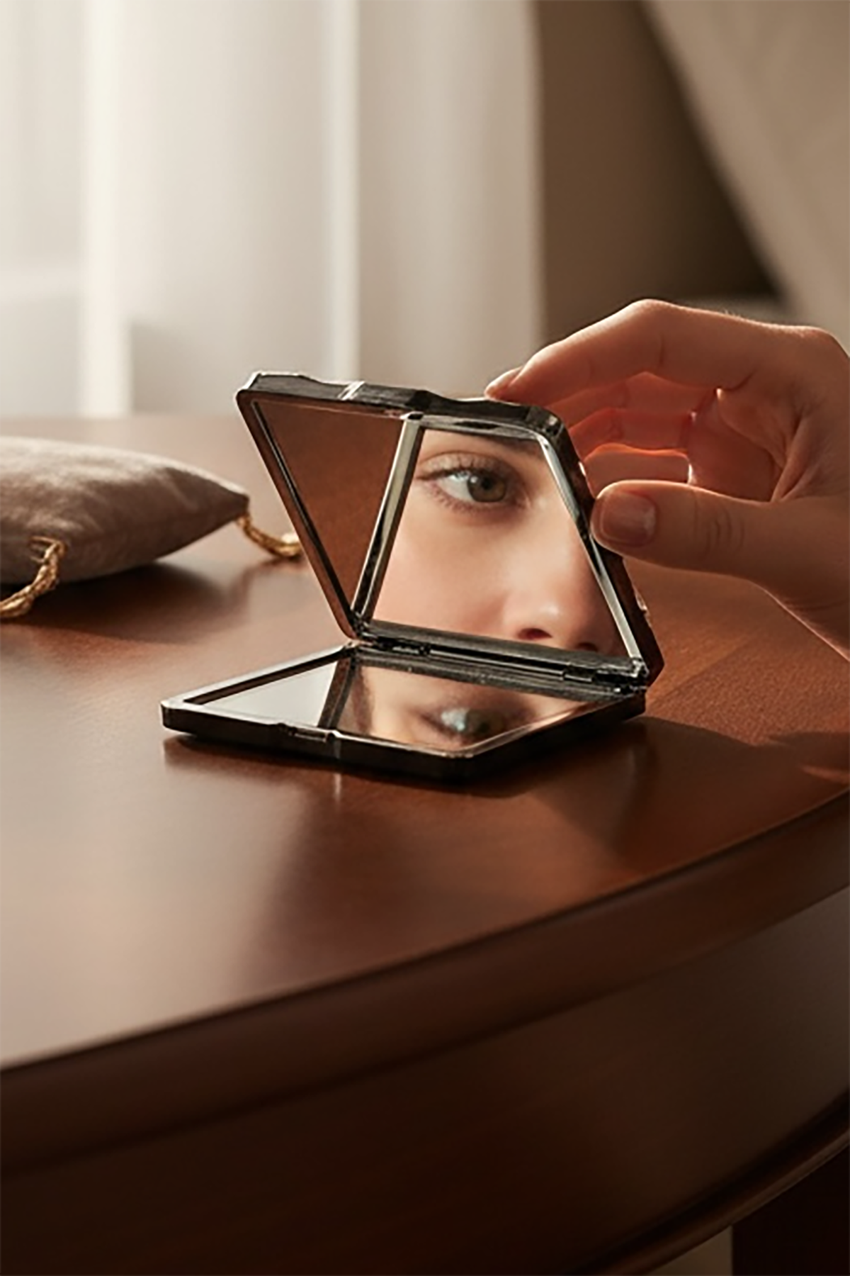 Gümüş Renk Cep Aynası