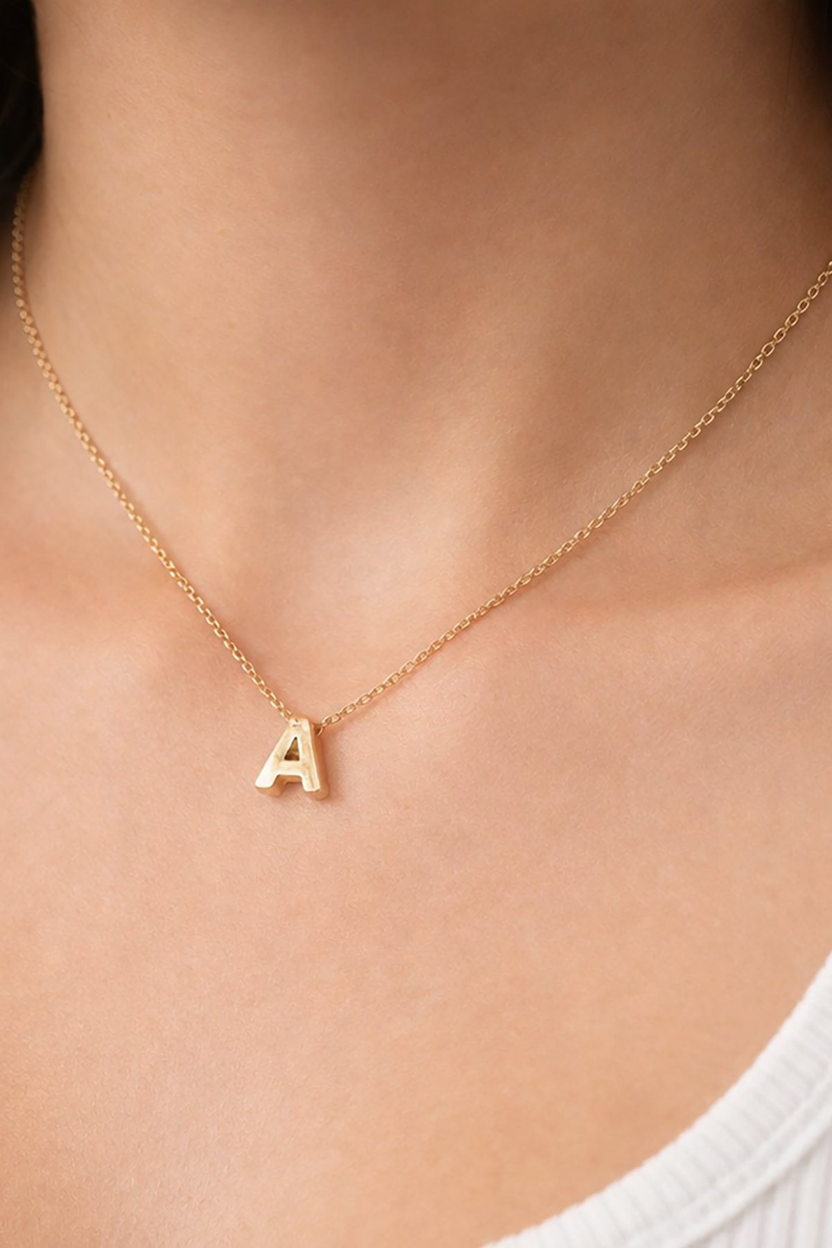 Altın Renk A Harf Çelik Kolye