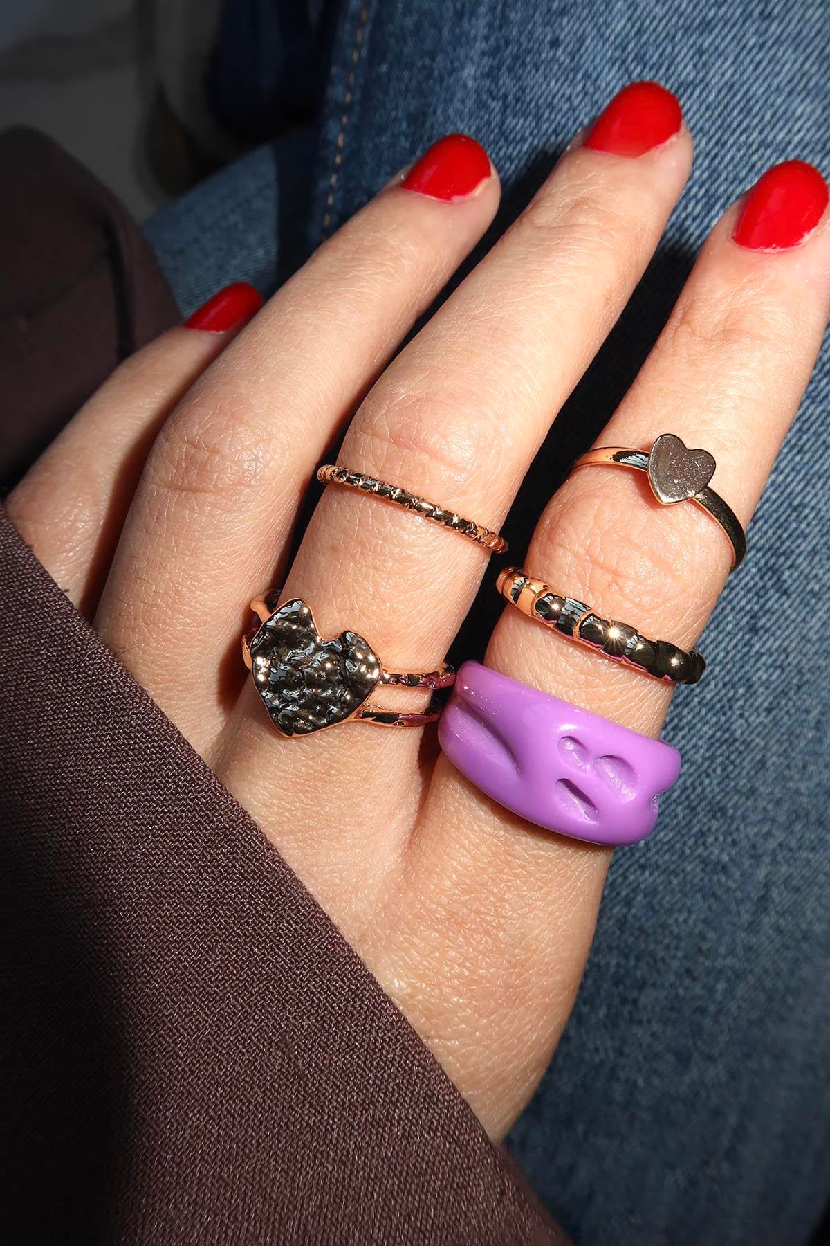 5li Altın Ve Mor Renk Karışık Figürlü Yüzük Set