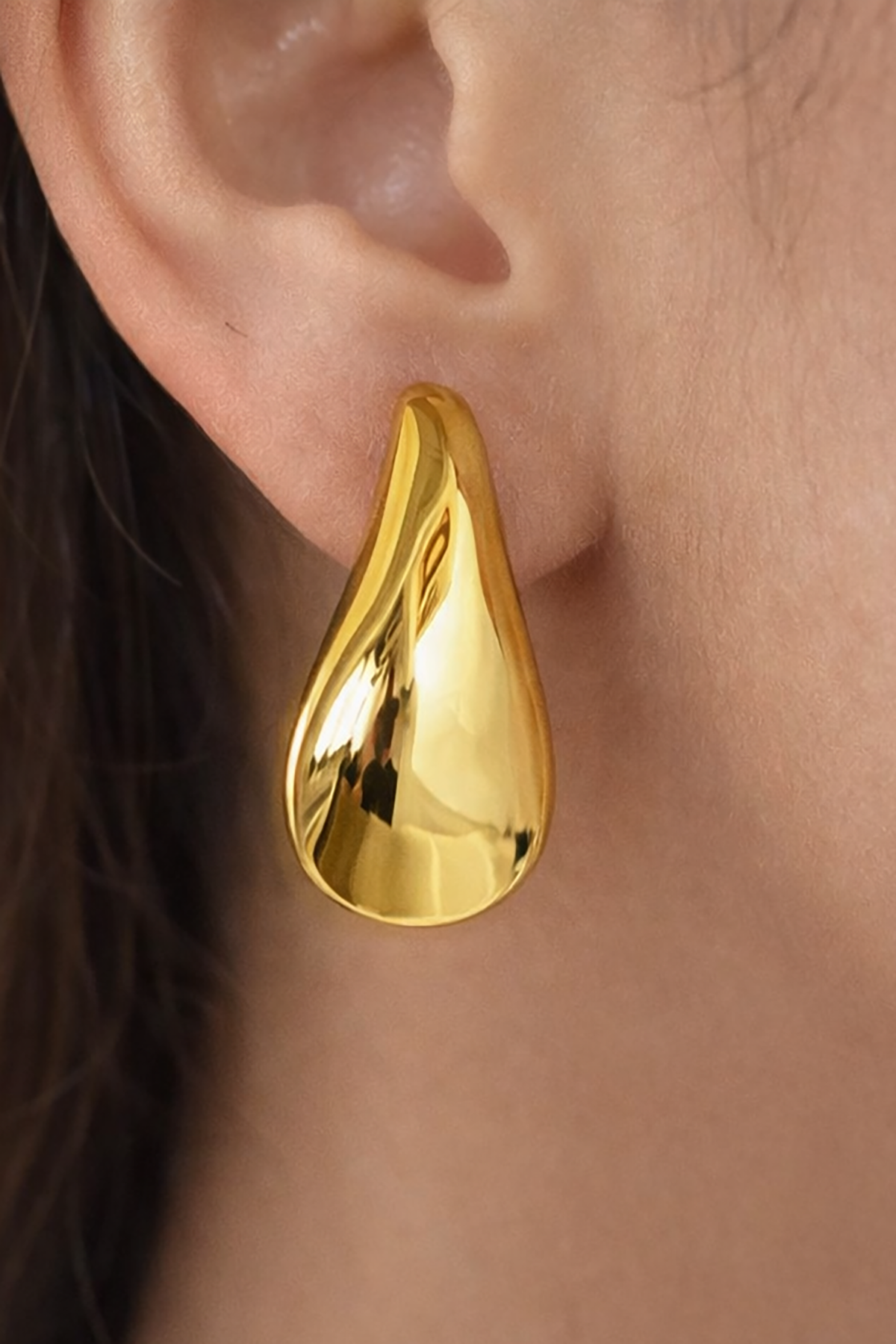 Altın Renk Çelik Küpe (Çift)