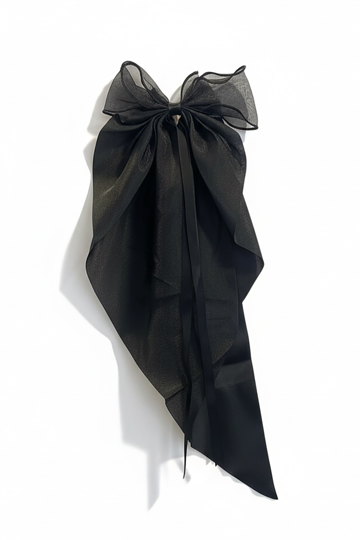 Siyah Renk Kurdele Detaylı Pens Toka  