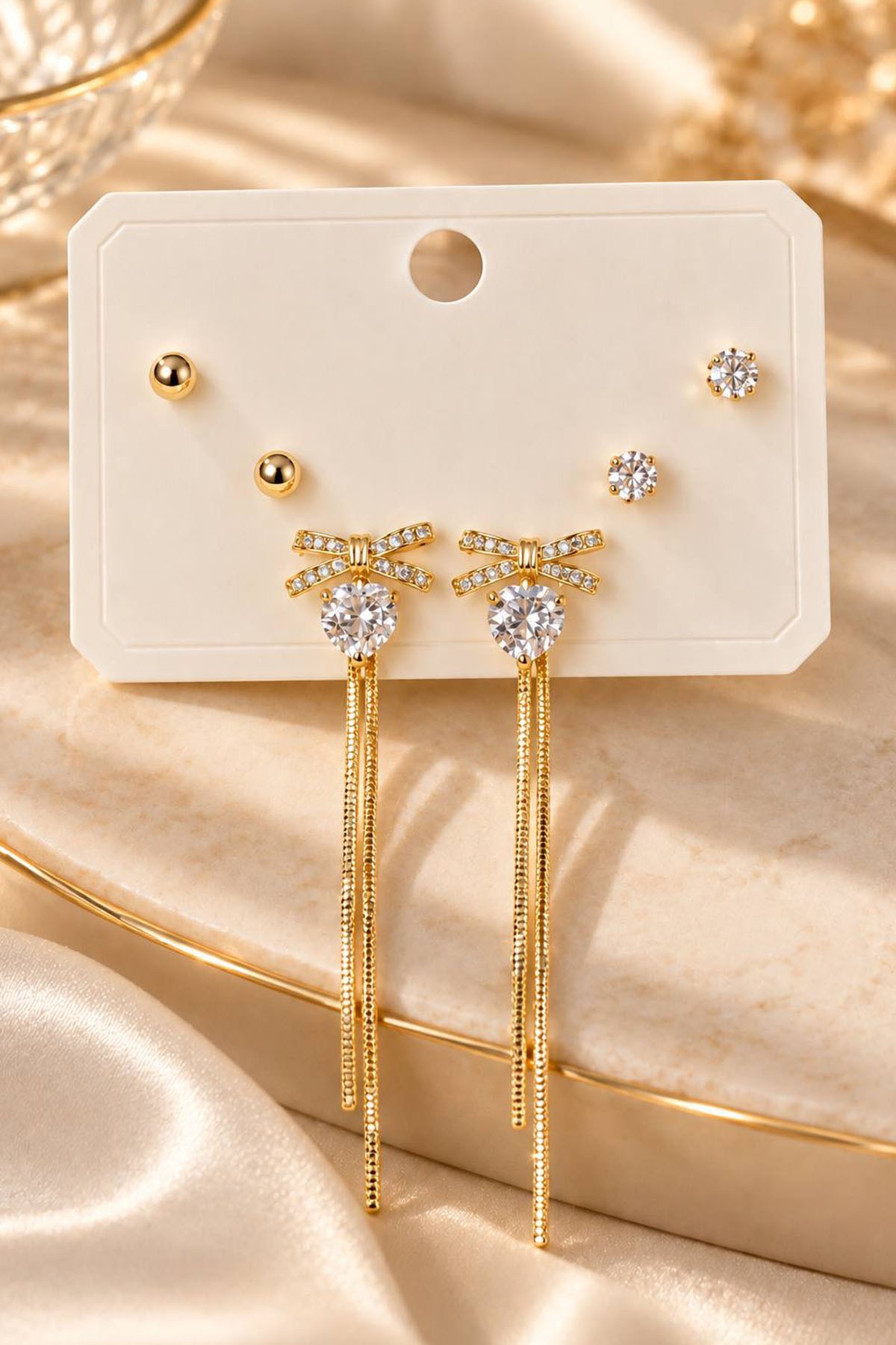 Altın Renk 6lı Taşlı Küpe Set