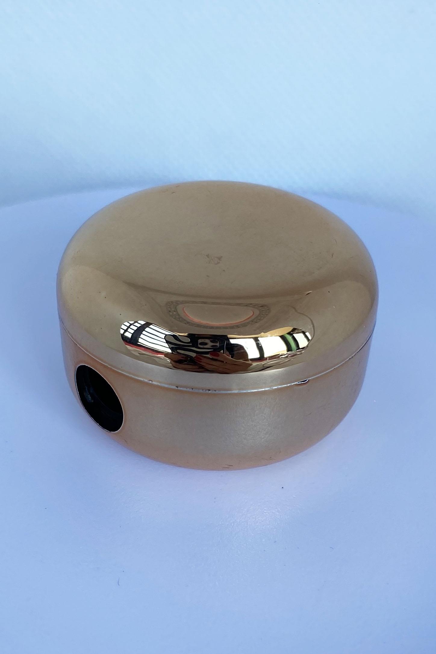 Altın Renk Kapaklı Kalemtıraş