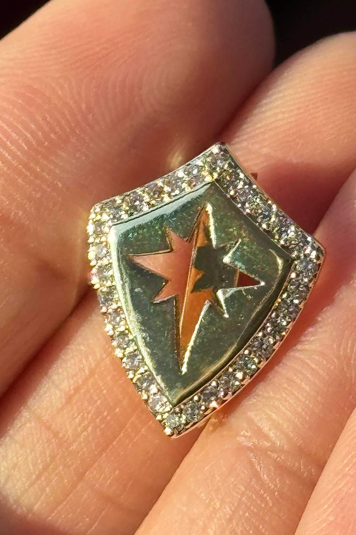 Altın Renk Yıldız Figürlü Taş Detaylı Ajda Charm / Kolye/ Bileklik Ucu
