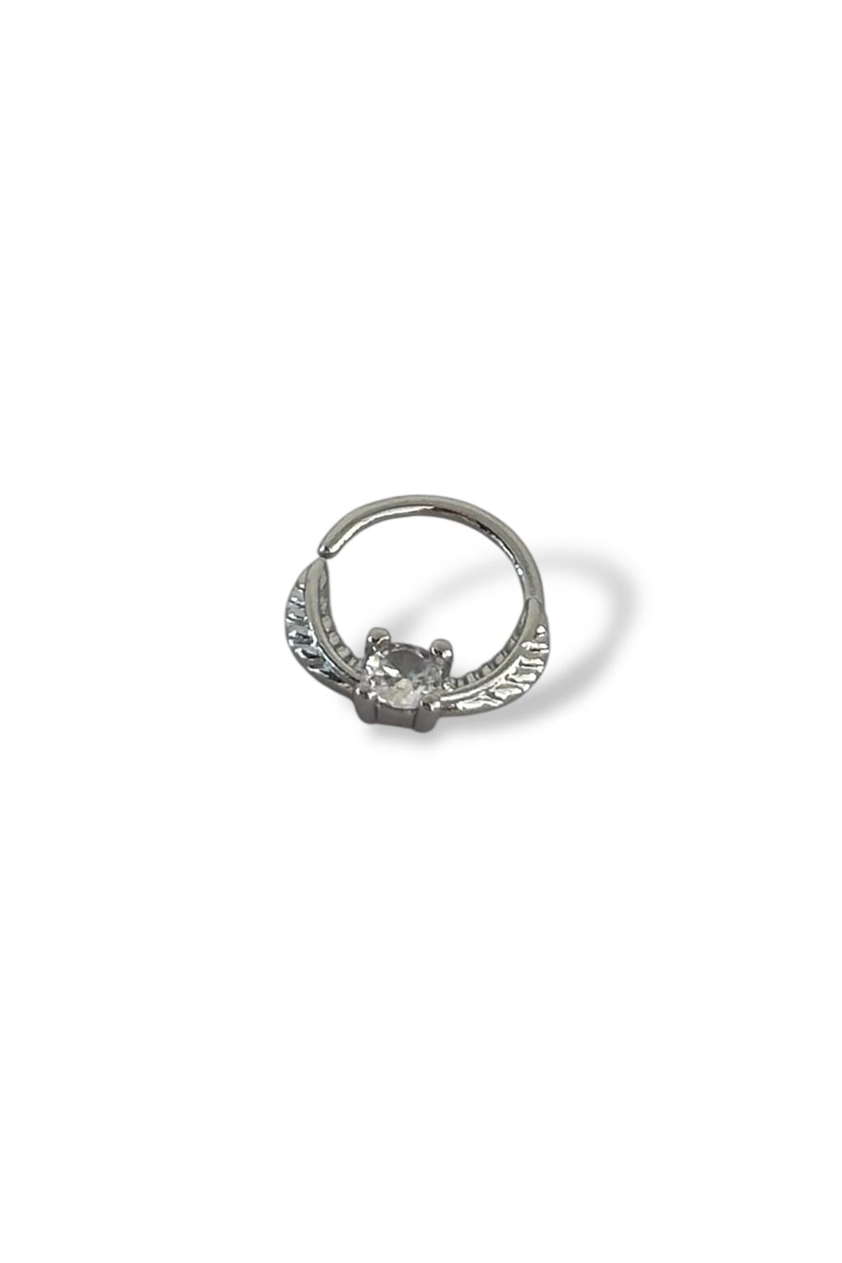Gümüş Renk Taş Detaylı Çelik Halka Tragus/Kıkırdak Küpe/Piercing (Tek)