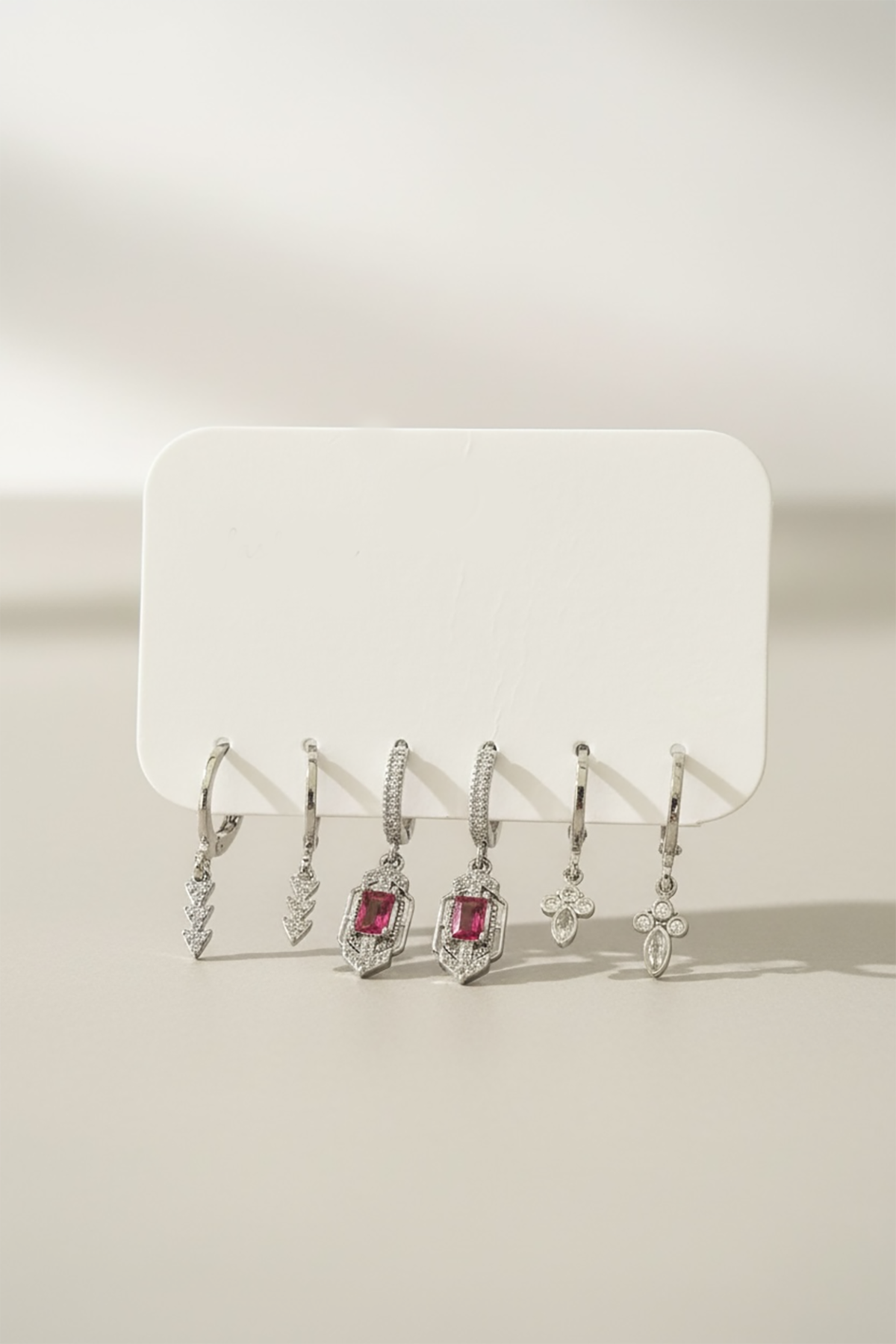 Gümüş Renk 6lı Taş Detaylı Set Küpe
