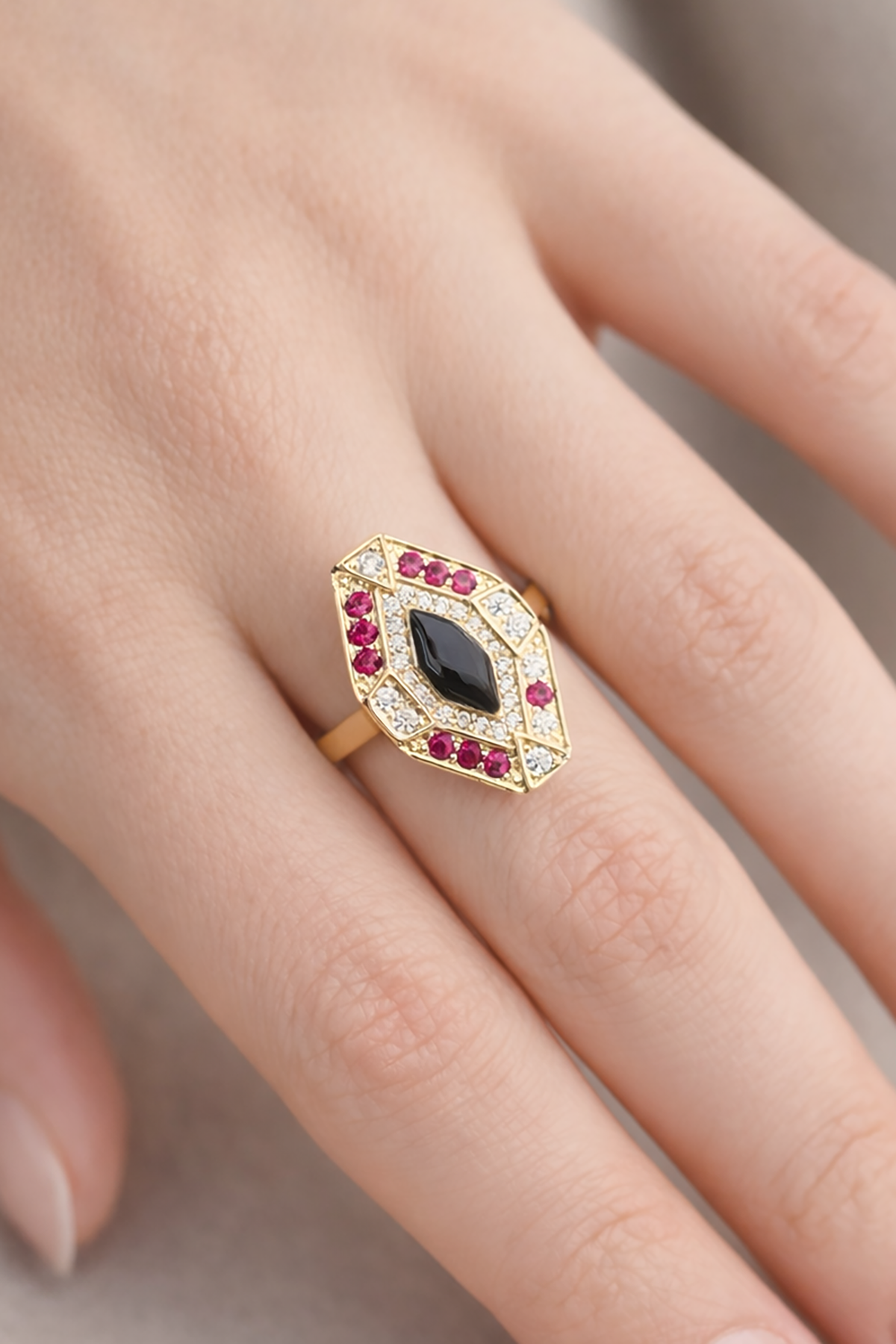 Altın Renk Taş Detaylı Ayarlanabilir Yüzük