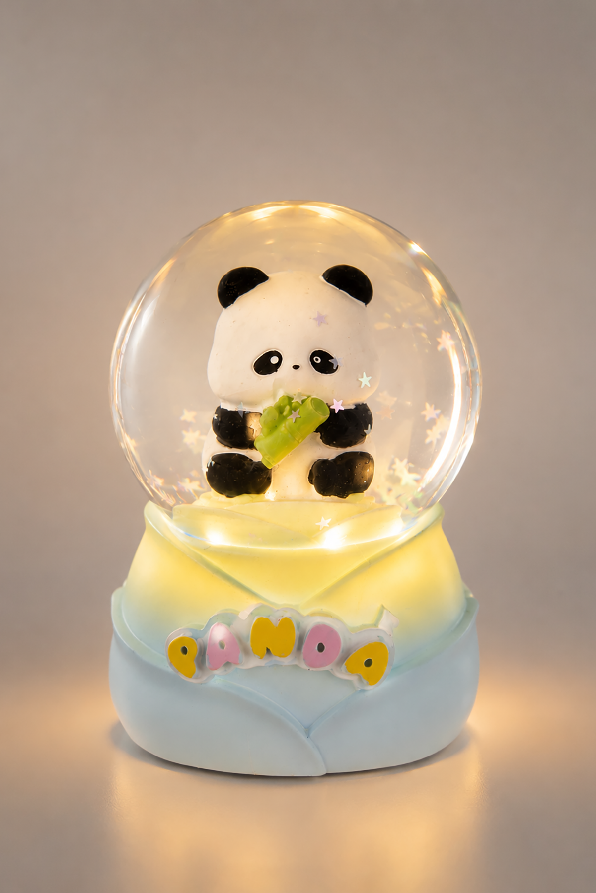 Mavi Renk Panda Figürlü Işıklı Küçük  Kar Küresi